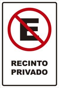 señaletica transito recinto privado